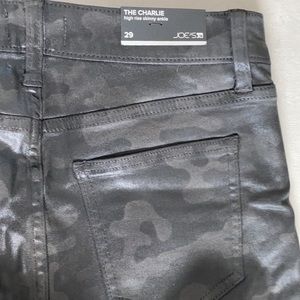 New Joes”s Jeans-The Charlie Coated Camo Print High Rise Skinny Ankle.